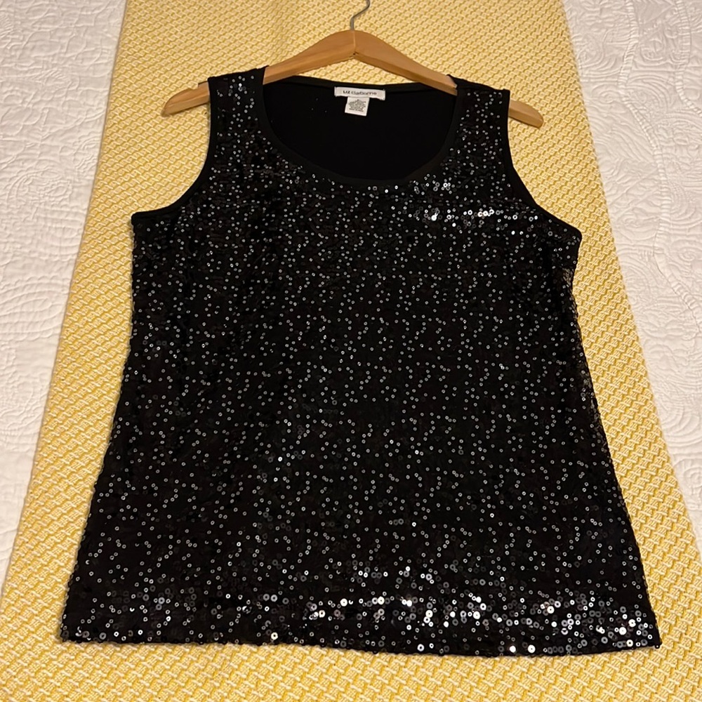 NWOT - Womens Sequined sleeveless top